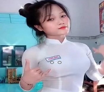 Clip em gái THPT thủ dâm cực suóng